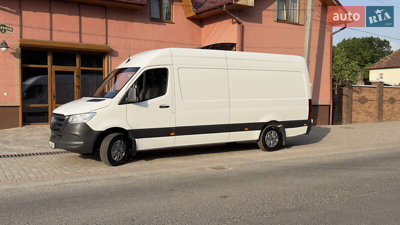 Грузовой фургон Mercedes-Benz Sprinter 2019 в Сваляве