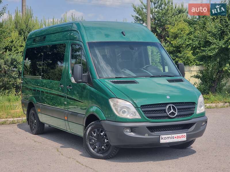 Mercedes-Benz Sprinter 2013