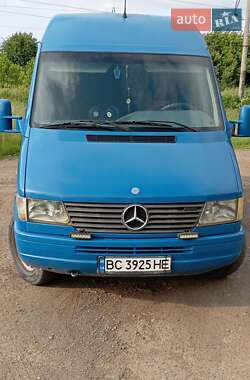 Микроавтобус Mercedes-Benz Sprinter 2000 в 