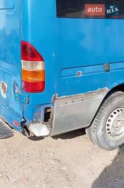 Микроавтобус Mercedes-Benz Sprinter 2000 в 