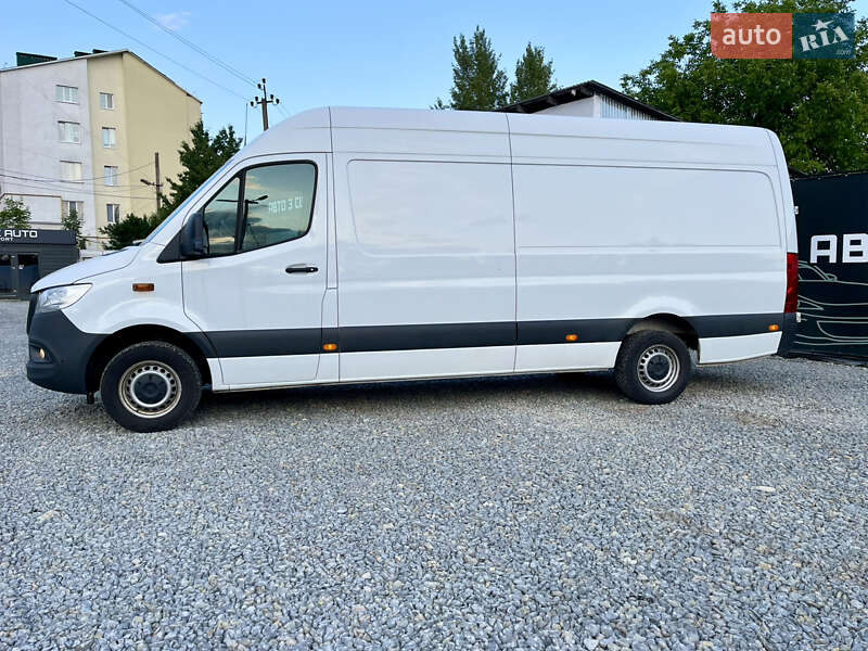 Грузовой фургон Mercedes-Benz Sprinter 2022 в Черновцах