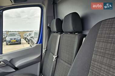 Грузовой фургон Mercedes-Benz Sprinter 2017 в 