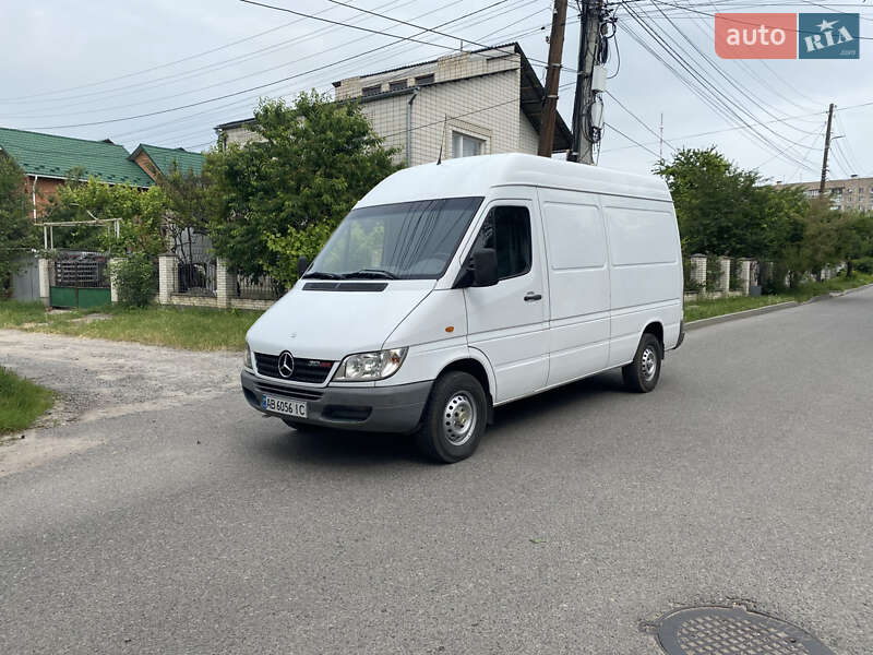 Грузовой фургон Mercedes-Benz Sprinter 2006 в Виннице