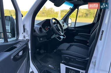 Грузовой фургон Mercedes-Benz Sprinter 2021 в 