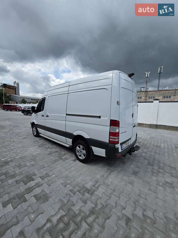 Грузовой фургон Mercedes-Benz Sprinter 2016 в Львове