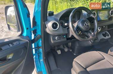 Грузовой фургон Mercedes-Benz Sprinter 2020 в 