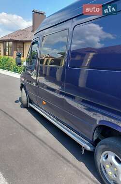 Грузопассажирский фургон Mercedes-Benz Sprinter 2003 в 