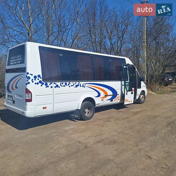 Туристичний / Міжміський автобус Mercedes-Benz Sprinter 2004 в Рівному