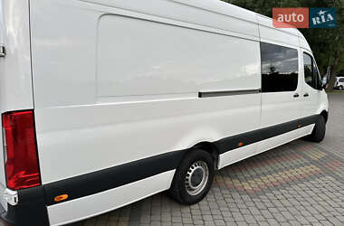 Вантажопасажирський фургон Mercedes-Benz Sprinter 2019 в 