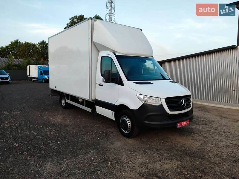 Mercedes-Benz Sprinter 2021