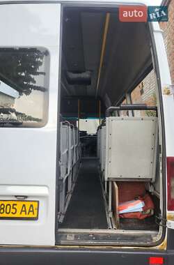Микроавтобус Mercedes-Benz Sprinter 2002 в 