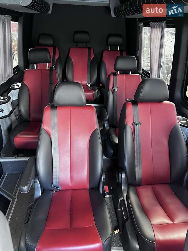 Микроавтобус Mercedes-Benz Sprinter 2010 в Яготине