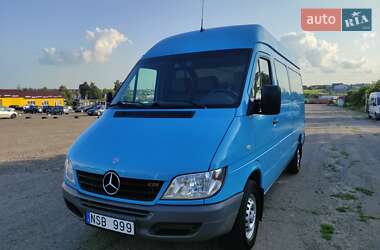 Вантажний фургон Mercedes-Benz Sprinter 2005 в Рівному