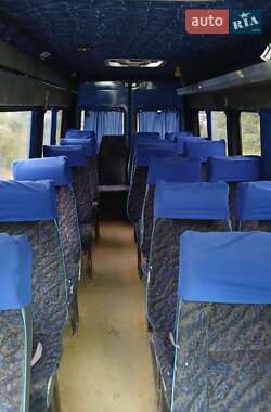 Микроавтобус Mercedes-Benz Sprinter 2001 в 
