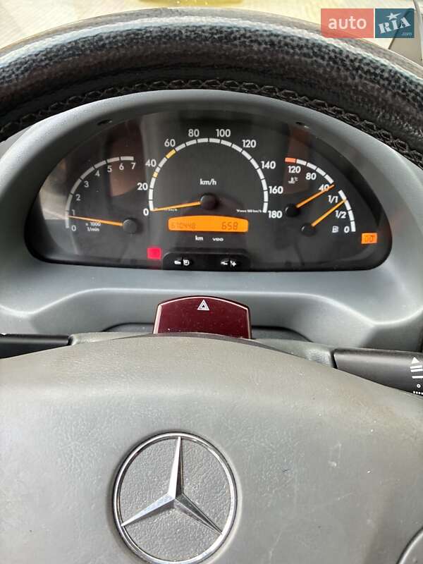 Микроавтобус Mercedes-Benz Sprinter 2006 в Хмельницком фото 3 Микроавтобус Mercedes-Benz Sprinter 2006 в Хмельницком