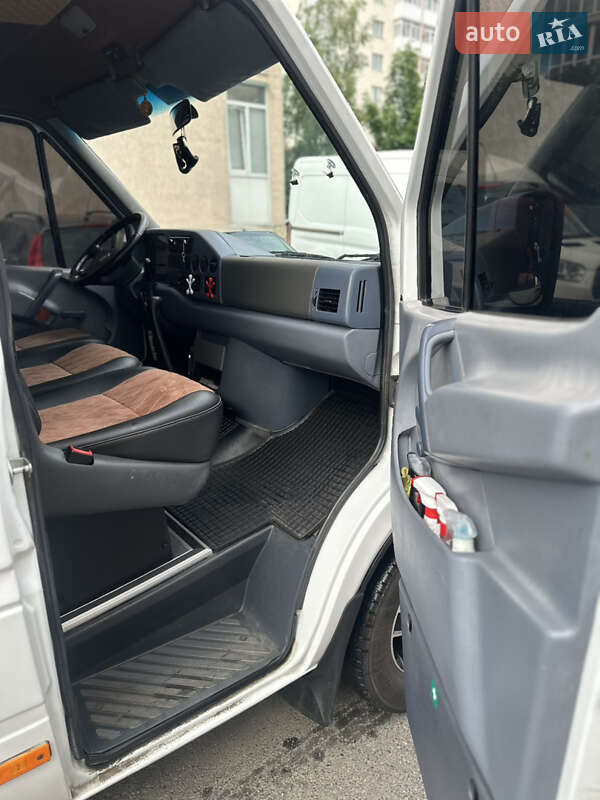 Туристический / Междугородний автобус Mercedes-Benz Sprinter 1997 в Киеве