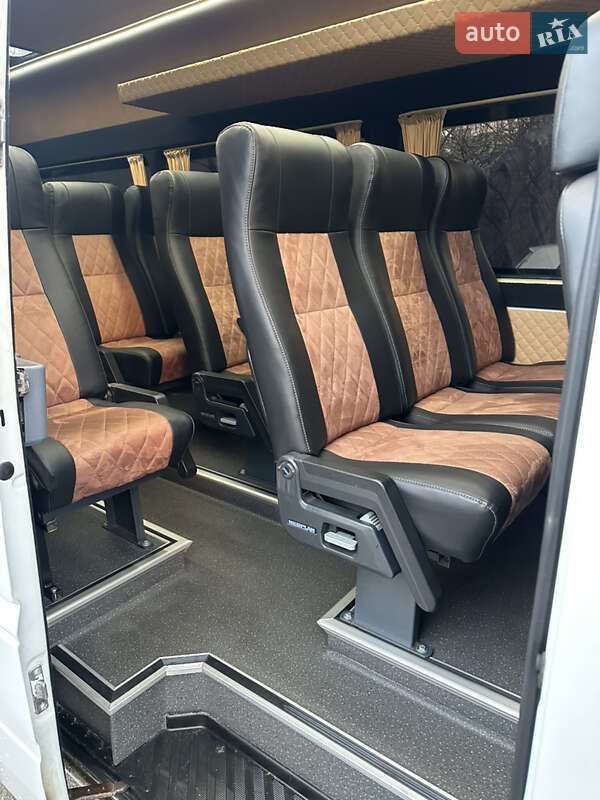 Туристический / Междугородний автобус Mercedes-Benz Sprinter 1997 в Киеве