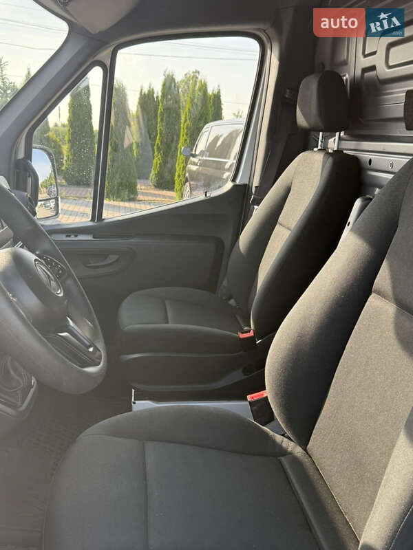 Вантажний фургон Mercedes-Benz Sprinter 2019 в Старокостянтинові