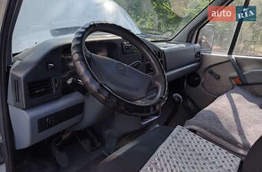 Грузовой фургон Mercedes-Benz Sprinter 1999 в 