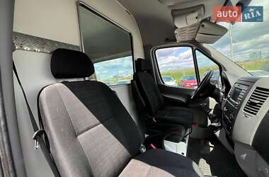 Грузовой фургон Mercedes-Benz Sprinter 2018 в 