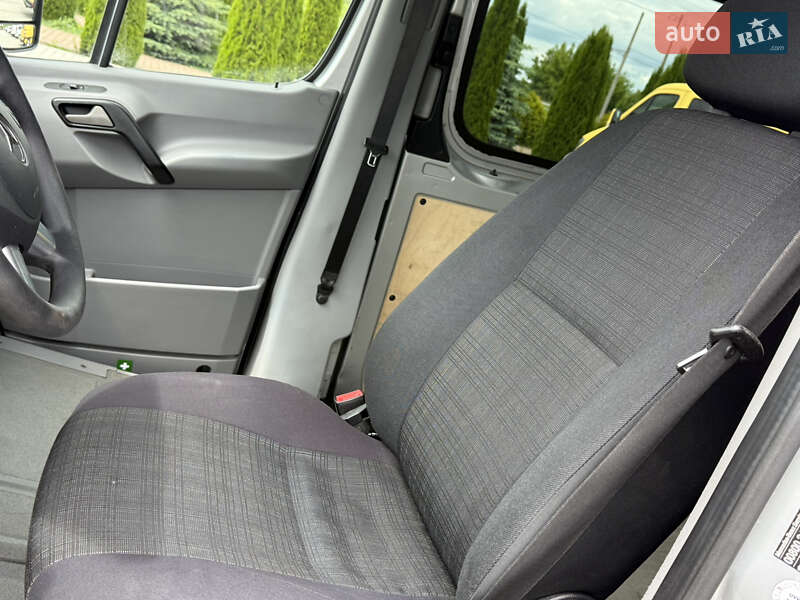 Туристический / Междугородний автобус Mercedes-Benz Sprinter 2016 в Староконстантинове