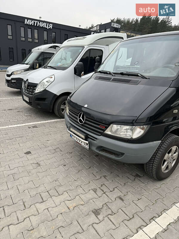 Автовоз Mercedes-Benz Sprinter 2001 в Бучі