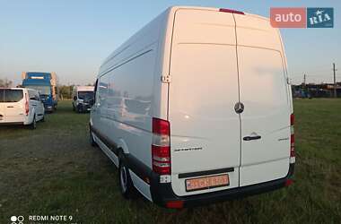 Грузовой фургон Mercedes-Benz Sprinter 2018 в 