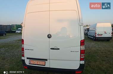 Грузовой фургон Mercedes-Benz Sprinter 2018 в 