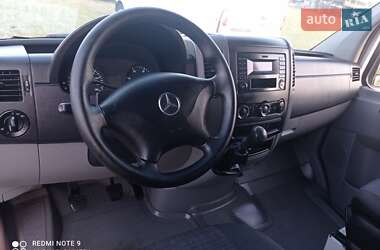 Грузовой фургон Mercedes-Benz Sprinter 2018 в 