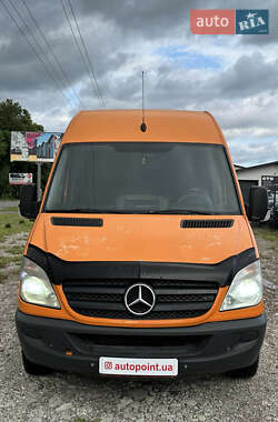 Вантажопасажирський фургон Mercedes-Benz Sprinter 2007 в Білогородці
