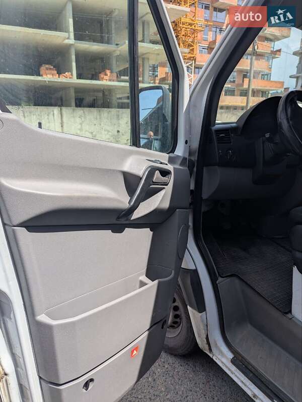 Грузовой фургон Mercedes-Benz Sprinter 2013 в Львове фото 16 Грузовой фургон Mercedes-Benz Sprinter 2013 в Львове