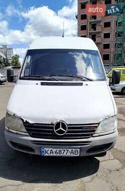 Вантажний фургон Mercedes-Benz Sprinter 2000 в Києві