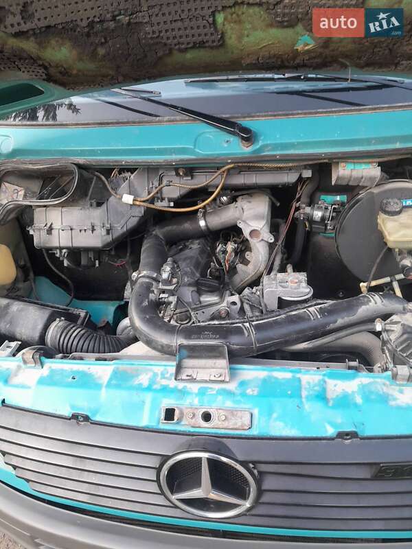Мікроавтобус Mercedes-Benz Sprinter 1995 в Чернівцях фото 10 Мікроавтобус Mercedes-Benz Sprinter 1995 в Чернівцях