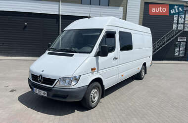 Вантажопасажирський фургон Mercedes-Benz Sprinter 2004 в Городенці