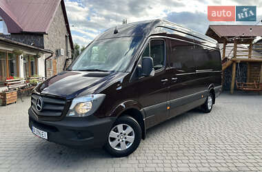 Грузовой фургон Mercedes-Benz Sprinter 2015 в Иршаве