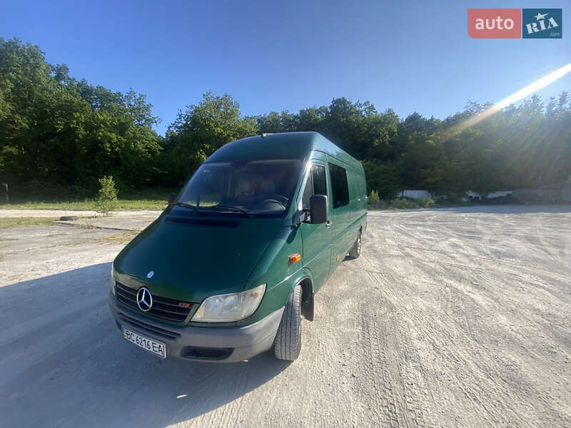 Mercedes-Benz Sprinter 2004