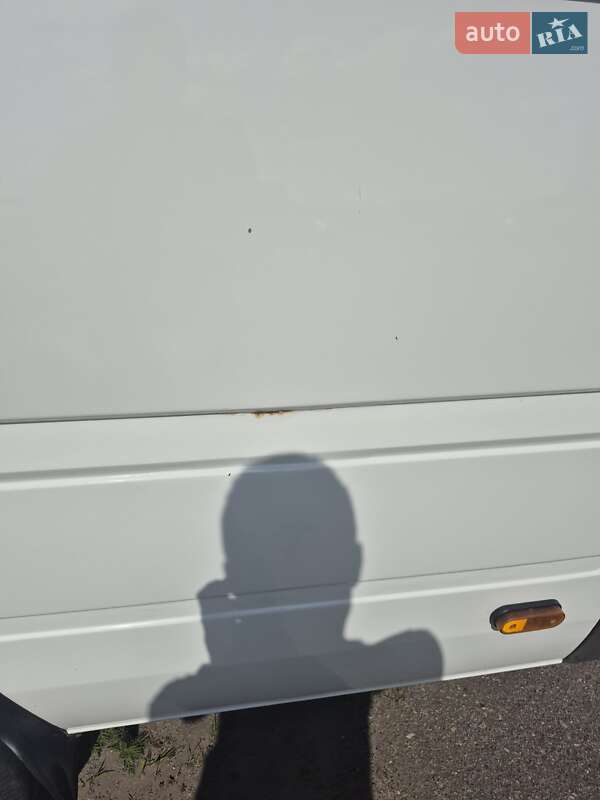 Пригородный автобус Mercedes-Benz Sprinter 2004 в Харькове