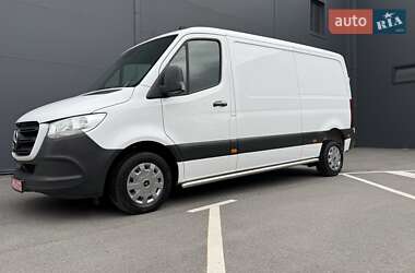 Вантажний фургон Mercedes-Benz Sprinter 2020 в Києві