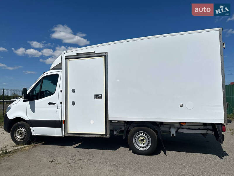 Mercedes-Benz Sprinter 2021