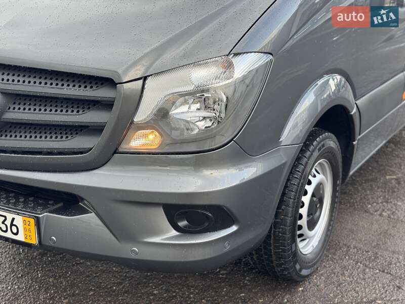Грузовой фургон Mercedes-Benz Sprinter 2017 в Дубно