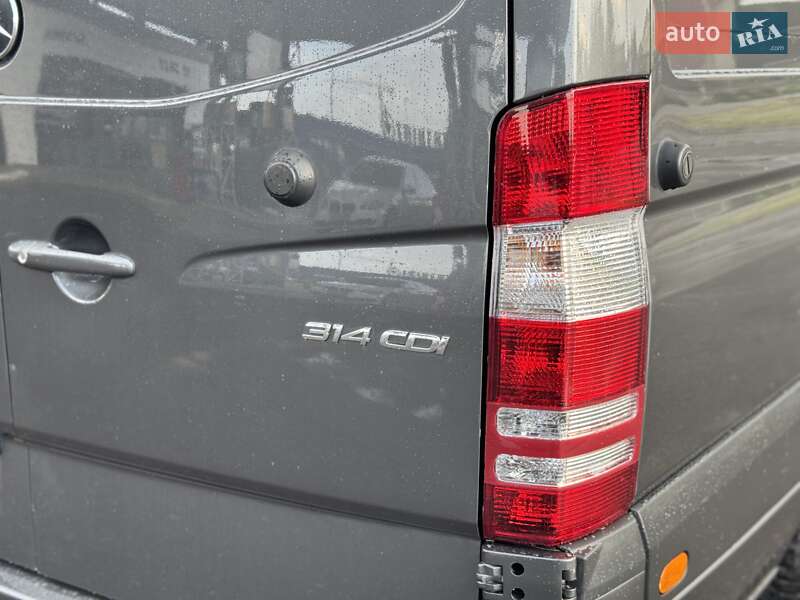 Грузовой фургон Mercedes-Benz Sprinter 2017 в Дубно