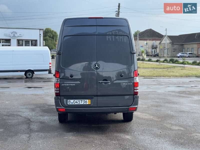 Грузовой фургон Mercedes-Benz Sprinter 2017 в Дубно