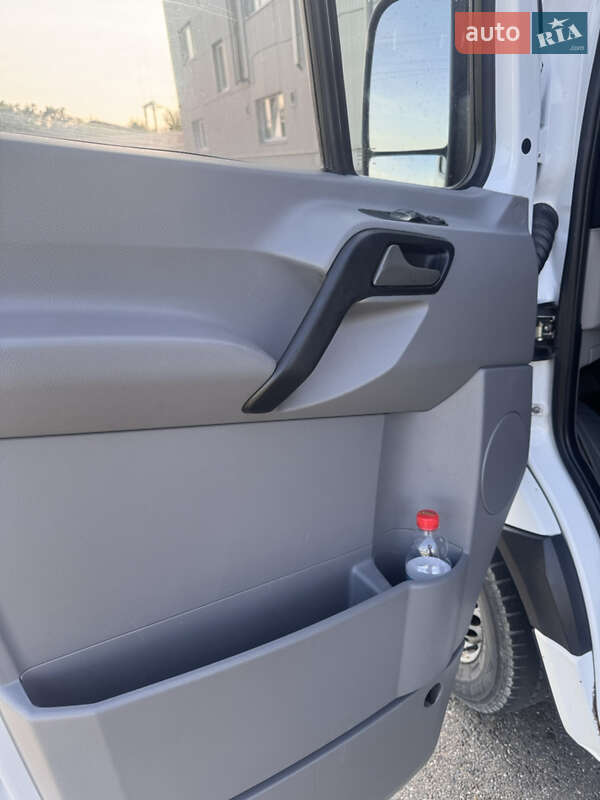 Вантажний фургон Mercedes-Benz Sprinter 2015 в Виноградові