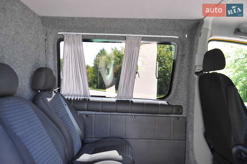 Грузопассажирский фургон Mercedes-Benz Sprinter 2016 в Киеве фото 26 Грузопассажирский фургон Mercedes-Benz Sprinter 2016 в Киеве