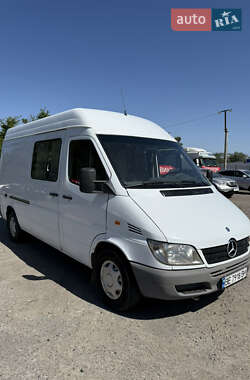 Грузопассажирский фургон Mercedes-Benz Sprinter 2005 в Вознесенске