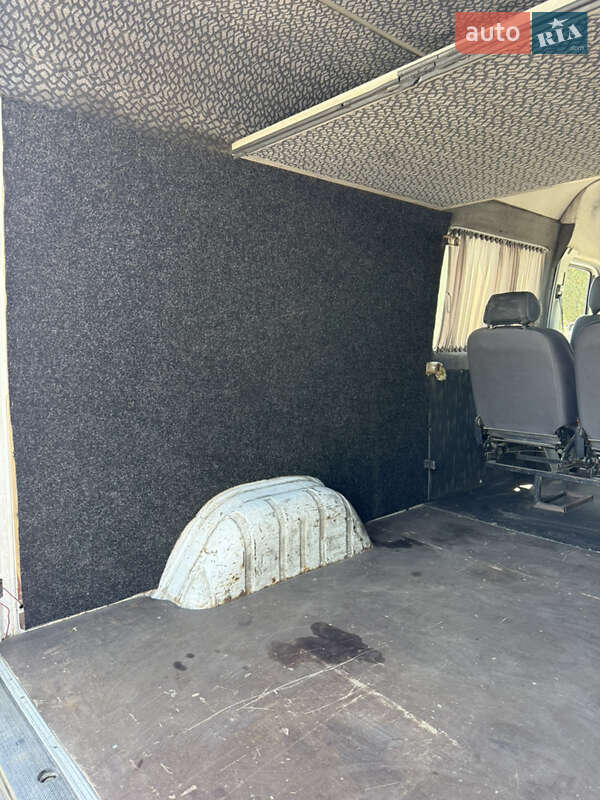 Грузопассажирский фургон Mercedes-Benz Sprinter 2005 в Вознесенске