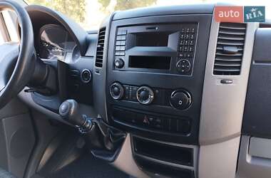 Вантажний фургон Mercedes-Benz Sprinter 2015 в 