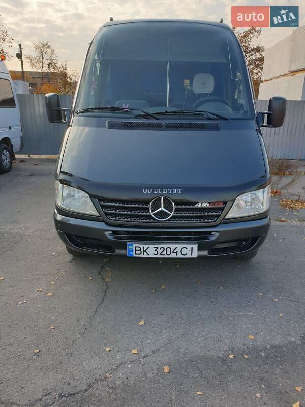 Mercedes-Benz Sprinter 2006