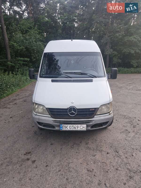 Микроавтобус Mercedes-Benz Sprinter 2005 в Бродах