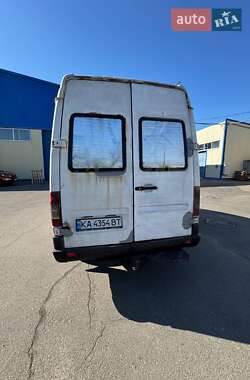 Грузовой фургон Mercedes-Benz Sprinter 2006 в 